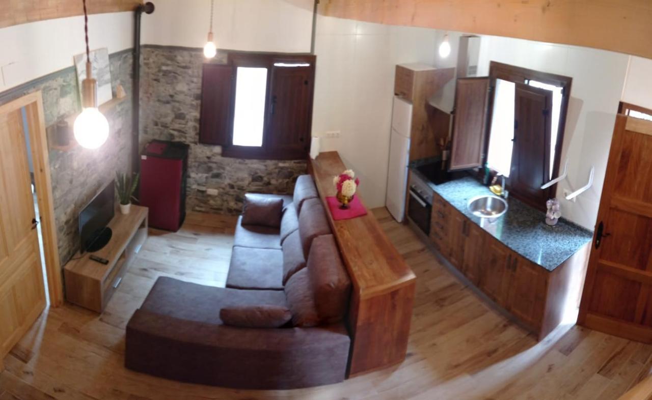 Casa Rural Gueilones, Parque Natural De Ponga Sobrefoz Εξωτερικό φωτογραφία
